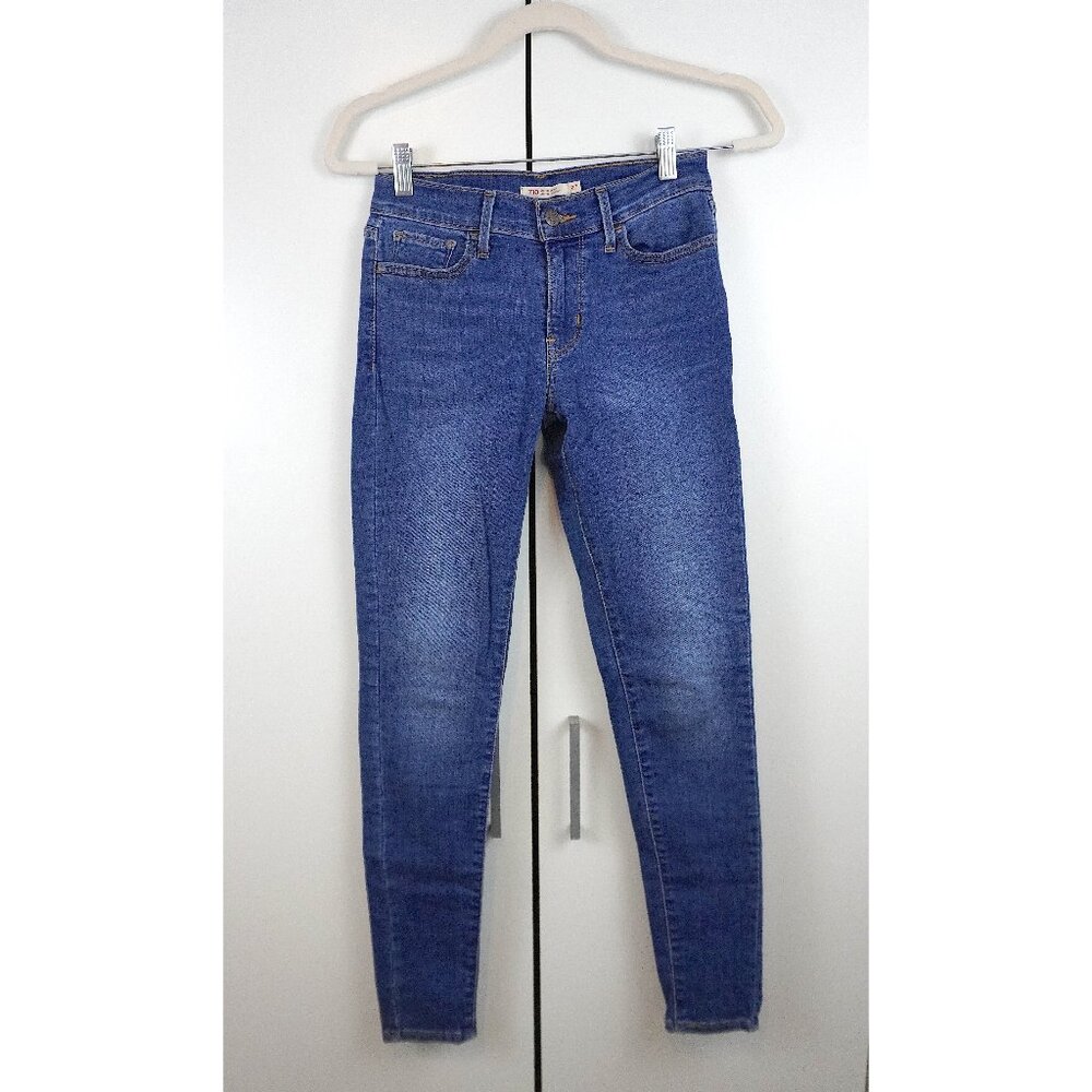 Levi's "710 Super Skinny" Mid-Rise Blue Jeans